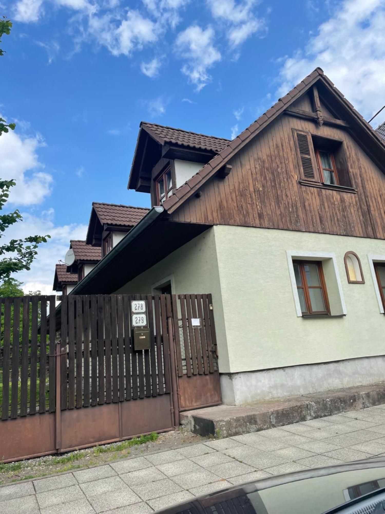 Chalupa V Hliniku Hlinik nad Hronom Esterno foto